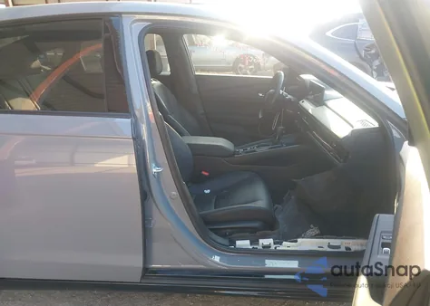 2025 Honda Accord Hybrid Sport-L z USA, uszkodzony, nr VIN 1HGCY2F71SA012629